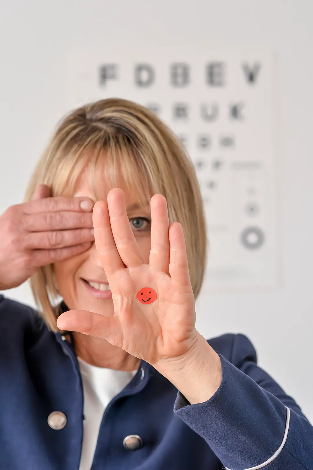 Gesundheit am Arbeitsplatz - Training für die Augen mit Blicksprung
